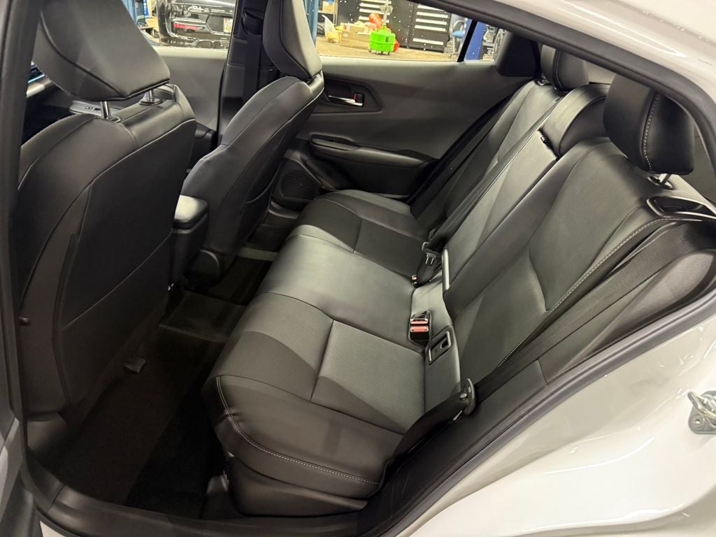2024 Toyota Prius XLE