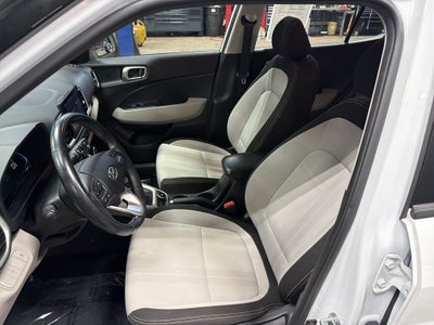 2024 Hyundai Venue SEL