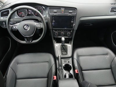 2019 Volkswagen Golf SportWagen SE