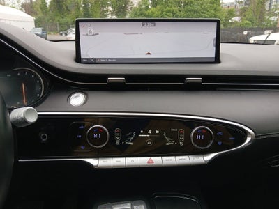 2025 Genesis GV70 2.5T
