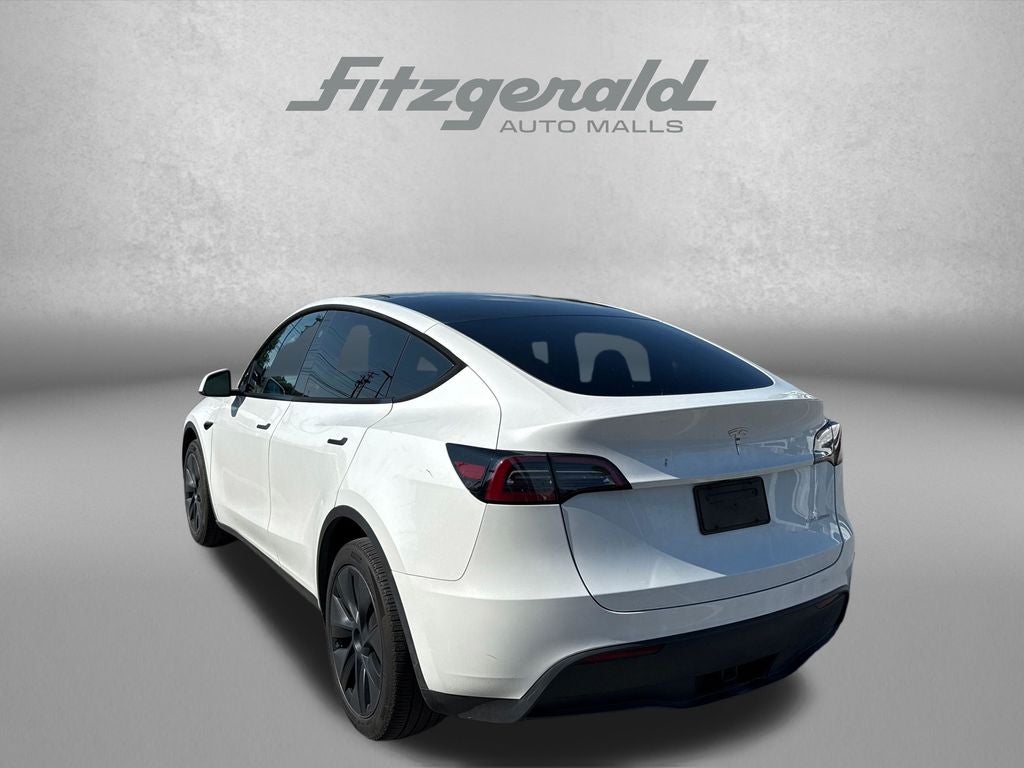 2024 Tesla Model Y Long Range