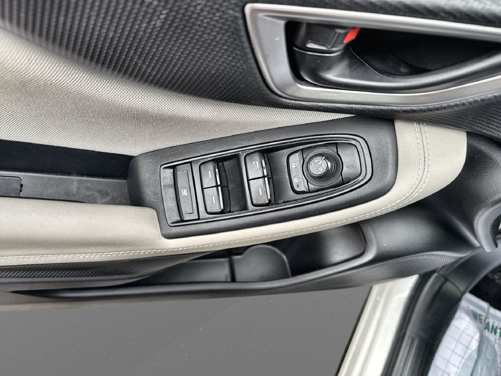 2023 Subaru Forester Base