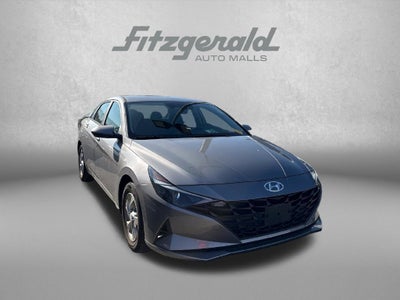2023 Hyundai Elantra SE