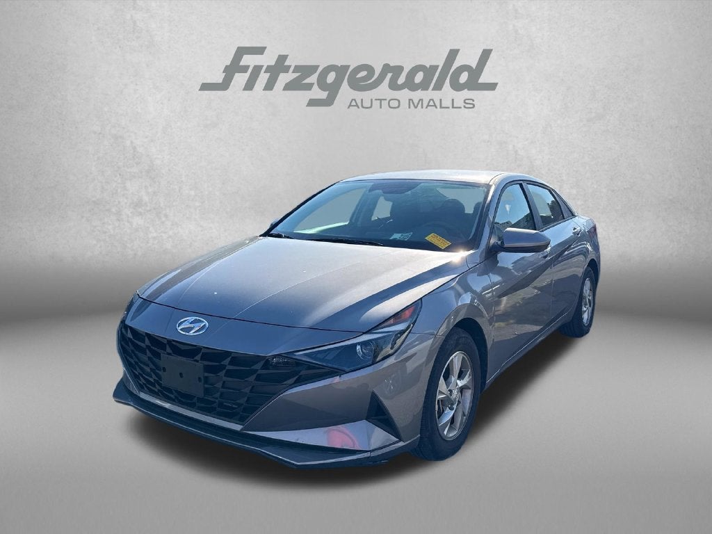 2023 Hyundai Elantra SE
