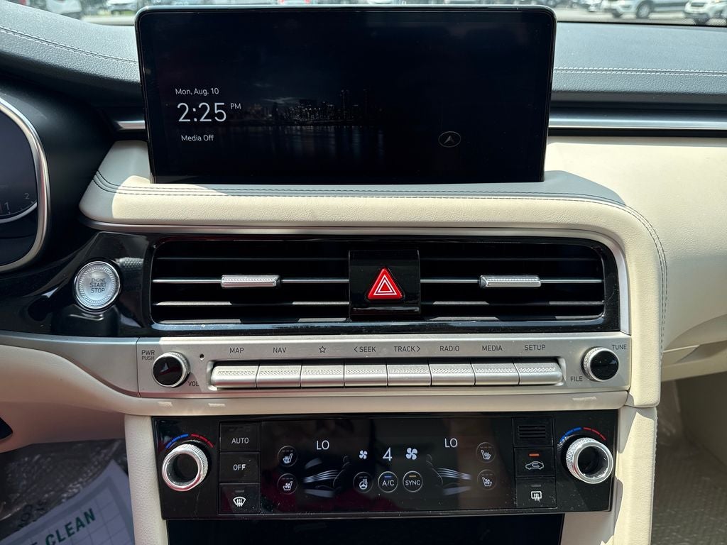 2026 Genesis G70 2.5T Prestige