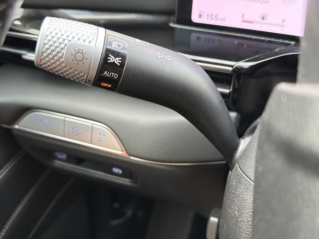 2025 Genesis GV80 2.5T