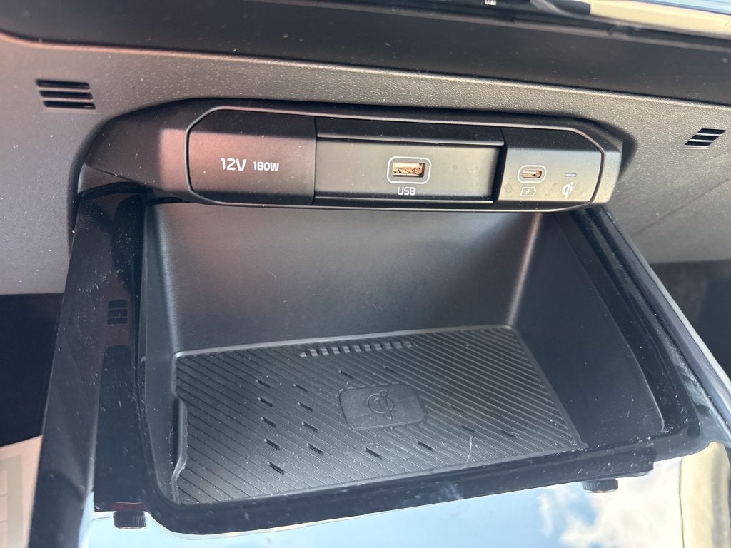 2024 Kia Niro EX