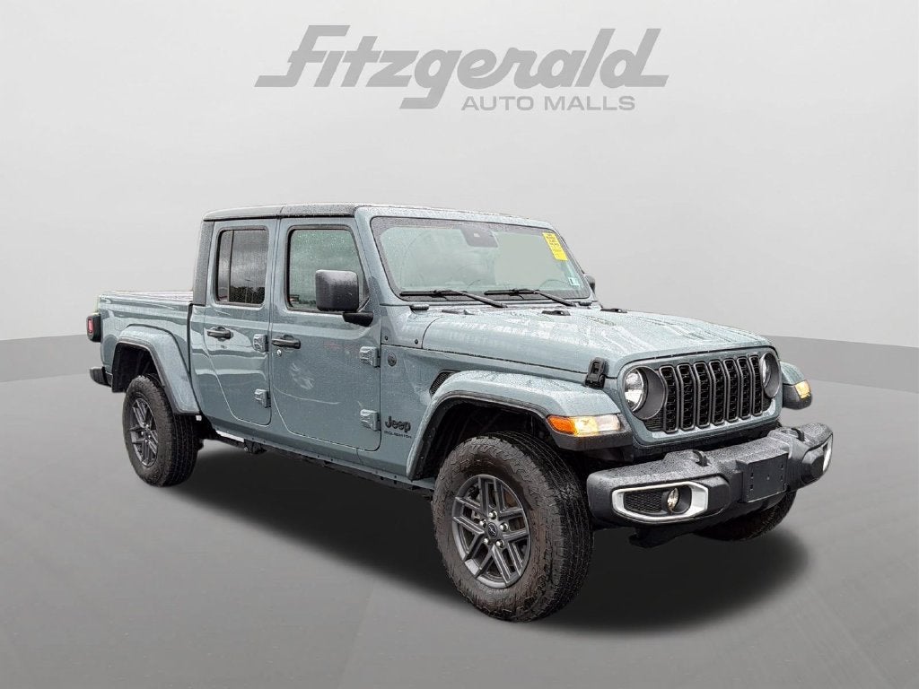 2024 Jeep Gladiator