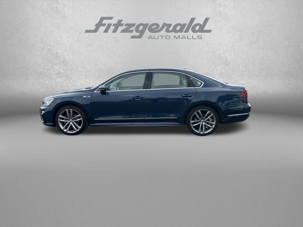 2019 Volkswagen Passat 2.0T SE R-Line