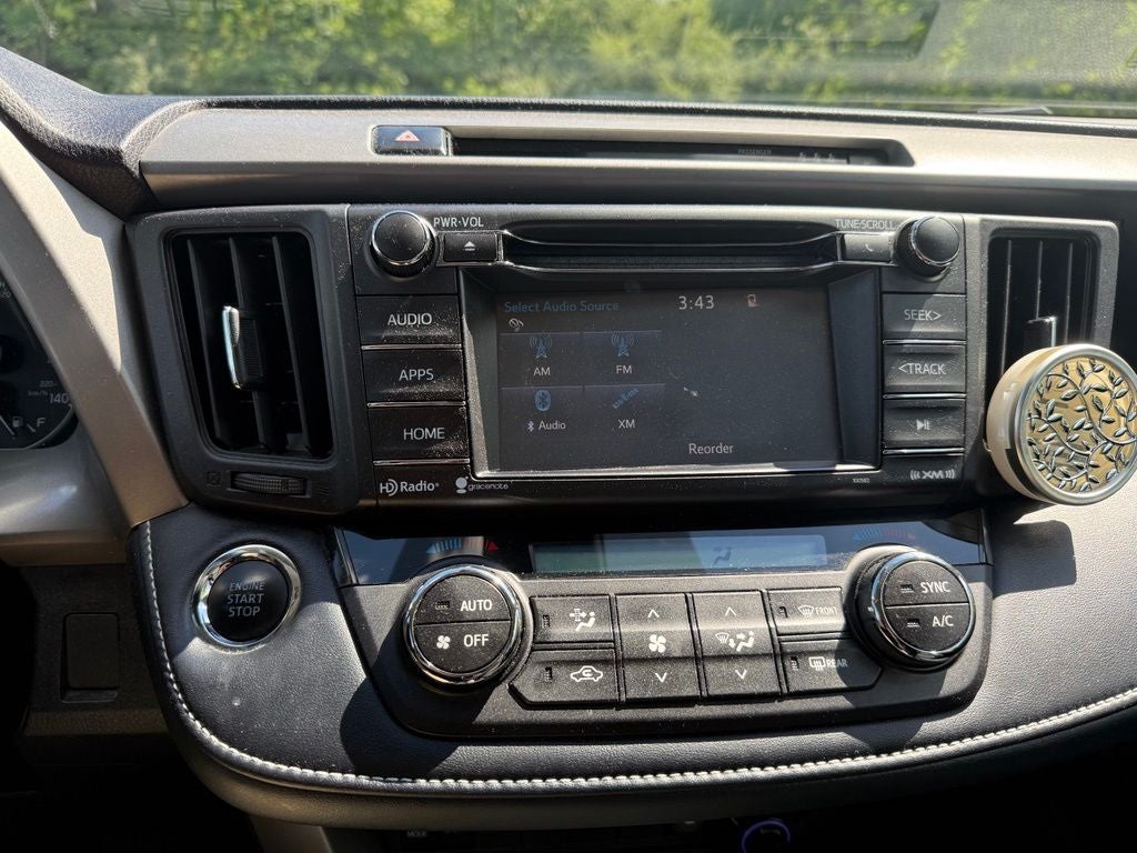 2018 Toyota RAV4 XLE