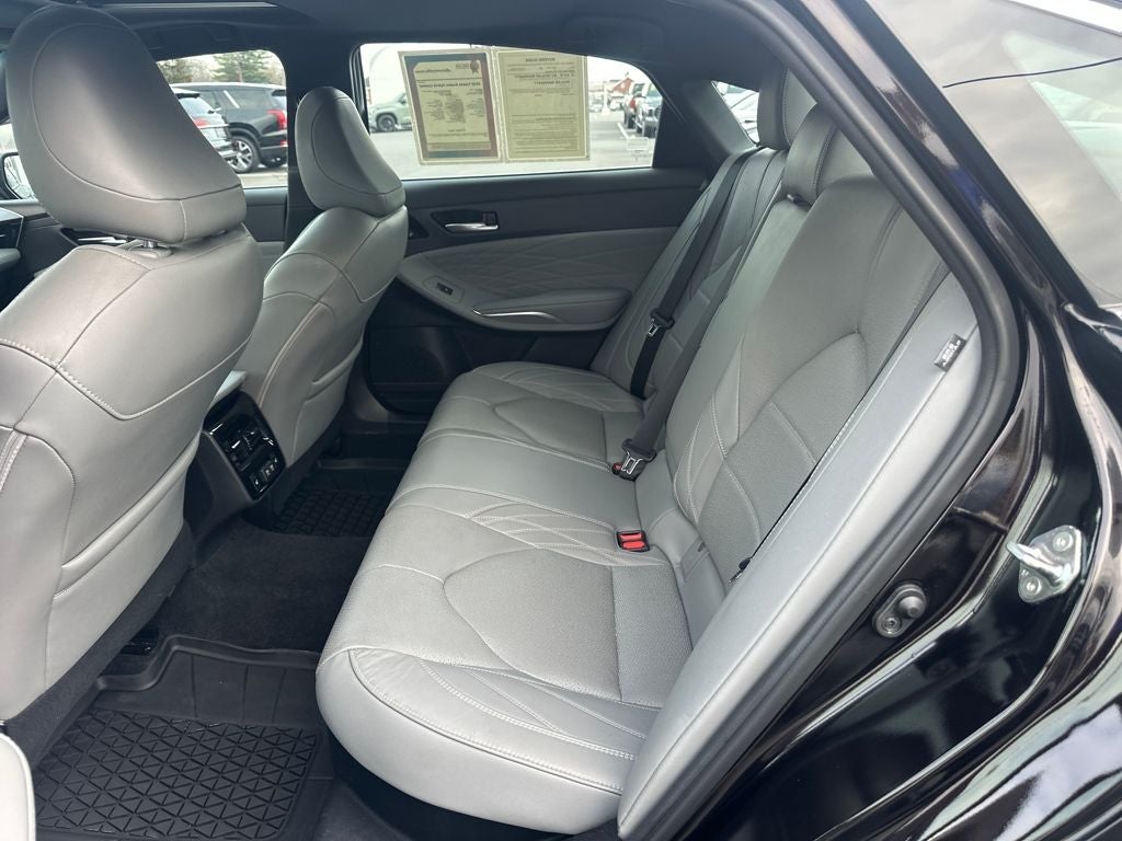 2020 Toyota AVALON HYBRID Limited