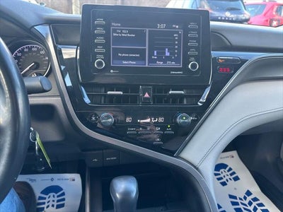 2023 Toyota CAMRY SE