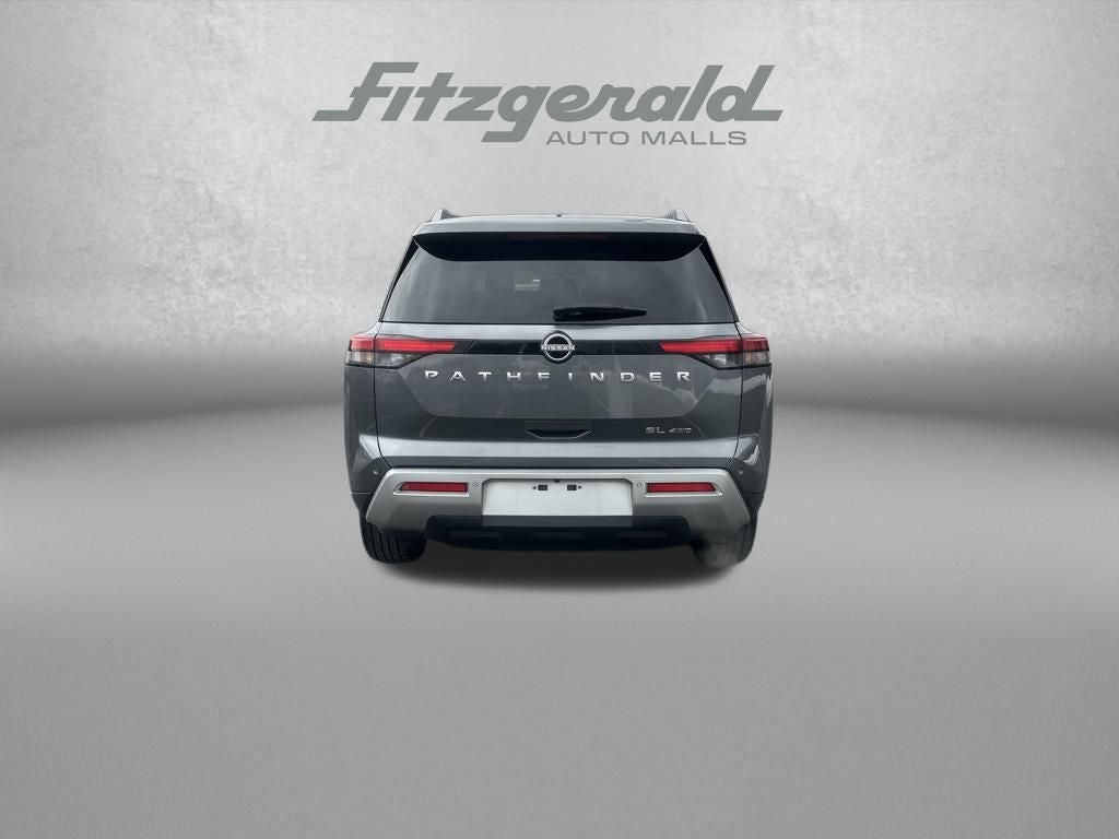 2025 Nissan Pathfinder SL