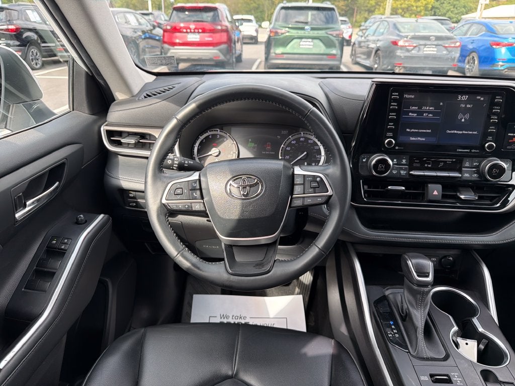 2022 Toyota Highlander XLE