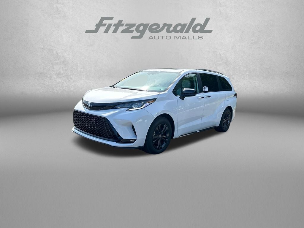 2026 Toyota Sienna XSE 7 Passenger