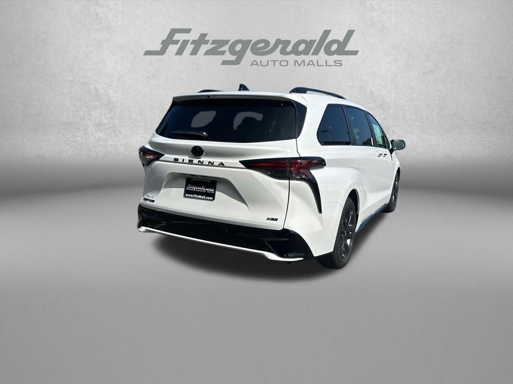 2026 Toyota Sienna XSE 7 Passenger