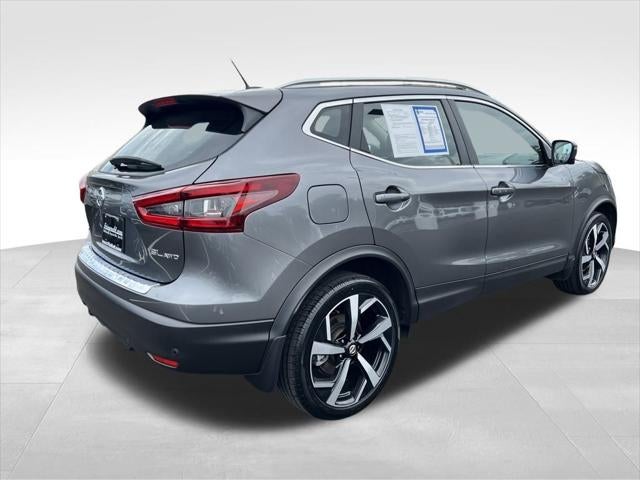 2022 Nissan Rogue Sport SL
