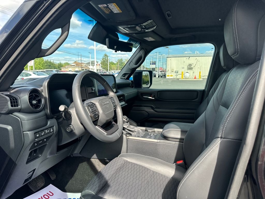 2024 Toyota LAND CRUISER Base