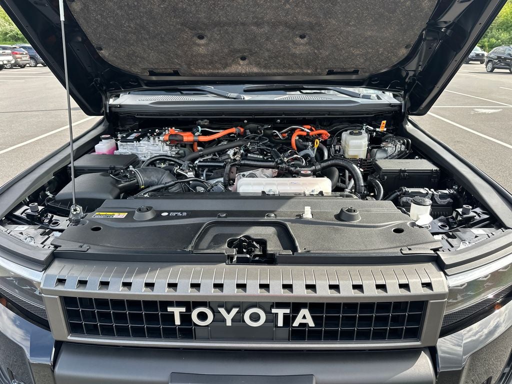2024 Toyota LAND CRUISER Base