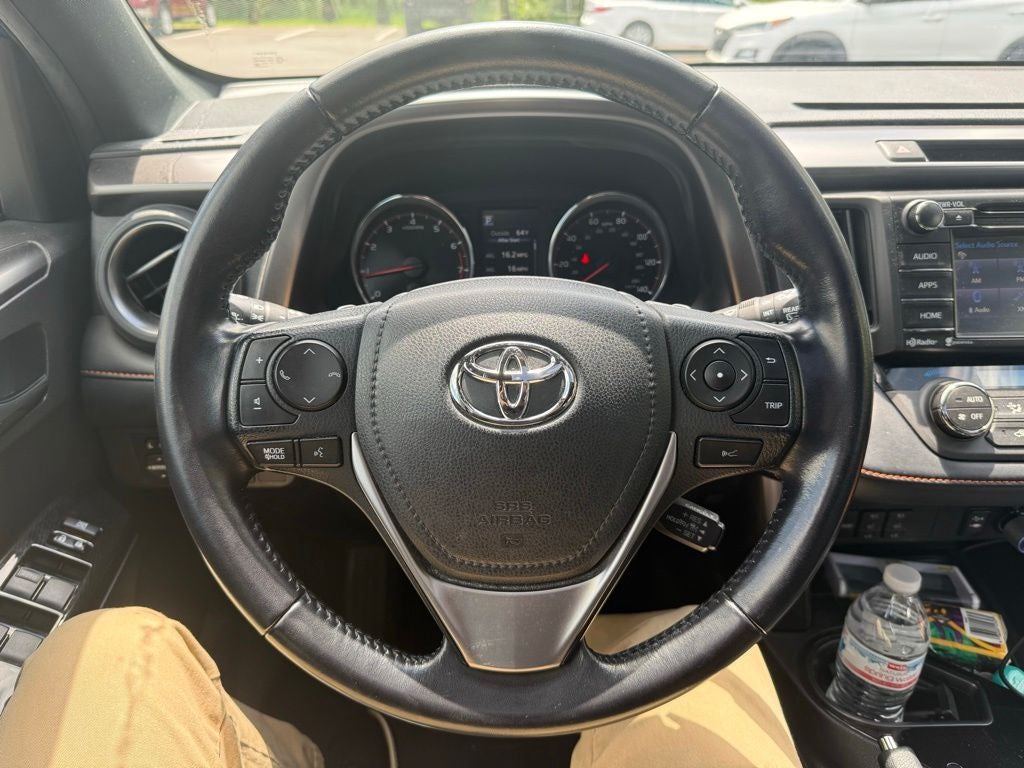 2017 Toyota RAV4 SE