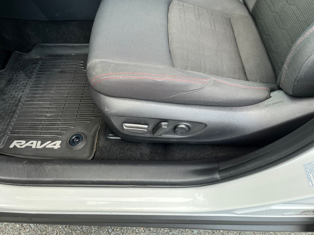 2021 Toyota RAV4 Prime SE