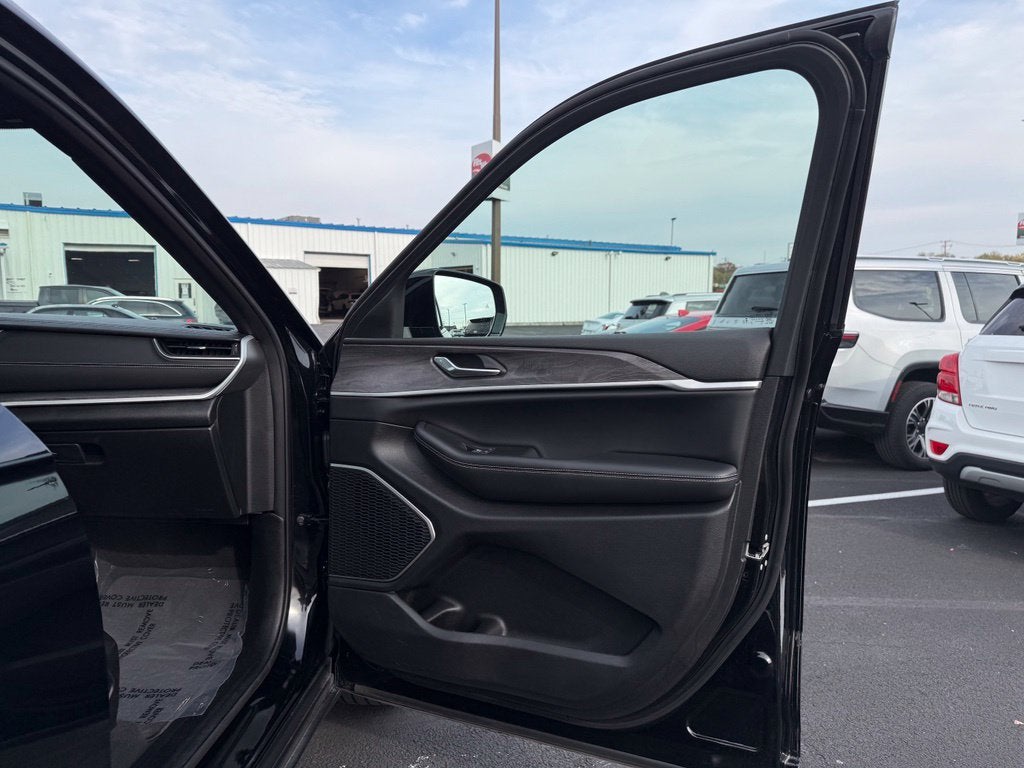 2025 Jeep Grand Cherokee 4xe 4xe