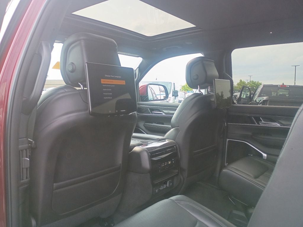 2022 Jeep Wagoneer Series III 4x4