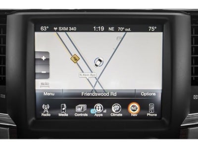 2018 RAM 1500 Laramie Crew Cab 4x4 5'7' Box