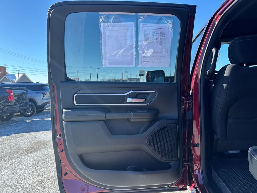 2025 RAM 1500 Big Horn Crew Cab 4x4 5'7' Box