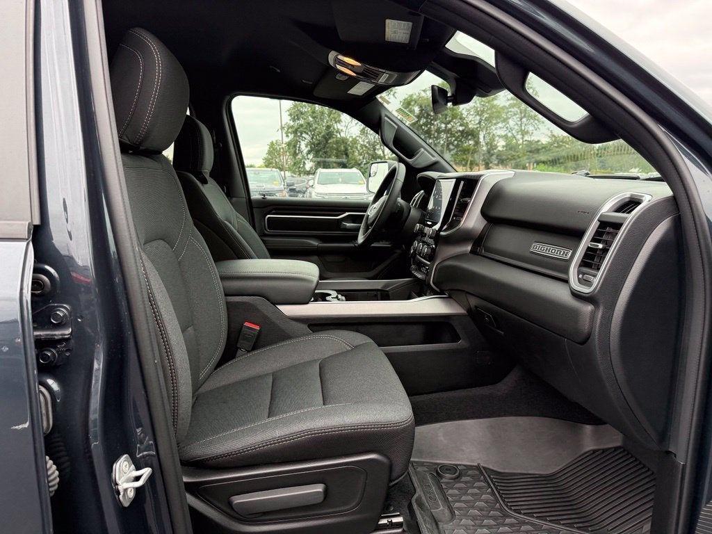 2025 RAM 1500 Big Horn Crew Cab 4x4 5'7' Box