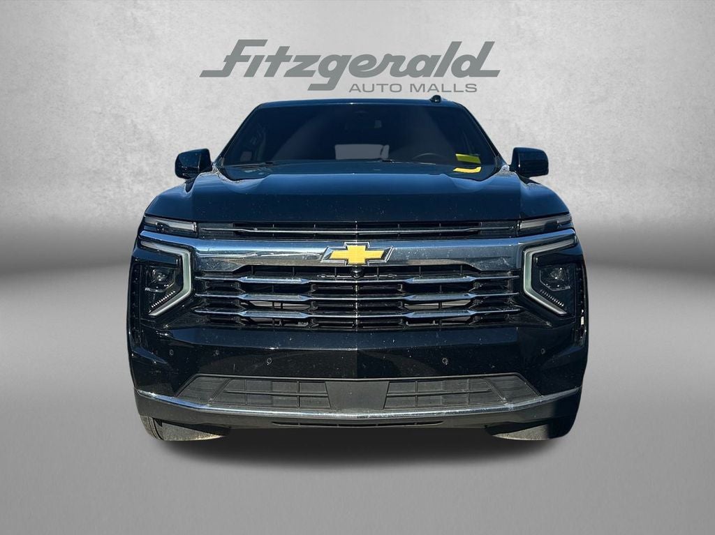 2025 Chevrolet Suburban LT
