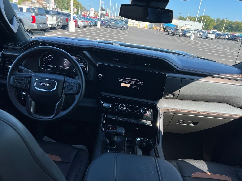 2023 GMC Sierra 1500 4WD Crew Cab Standard Box AT4