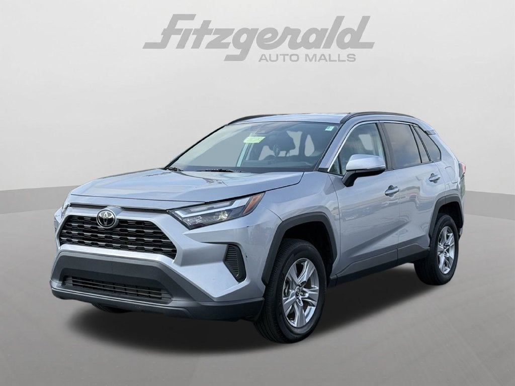 2025 Toyota RAV4 XLE