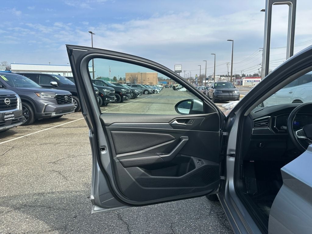 2024 Volkswagen Jetta 1.5T SE