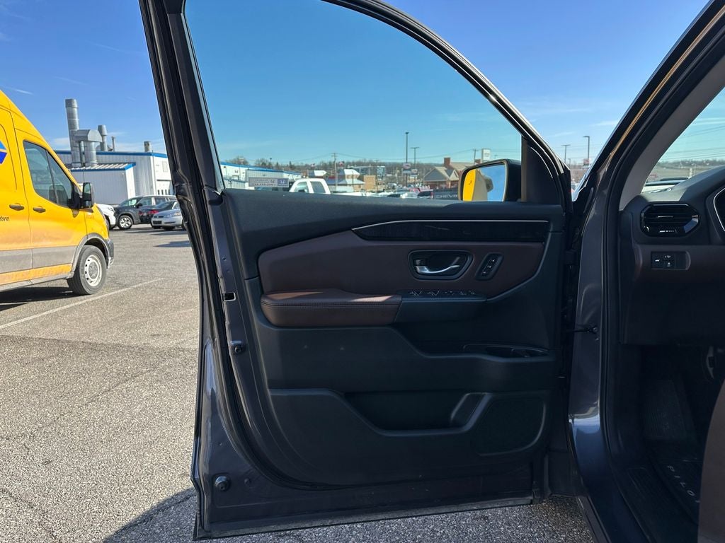 2025 Honda Pilot Elite