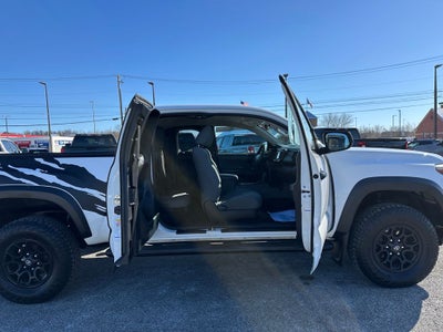 2019 Toyota Tacoma SR