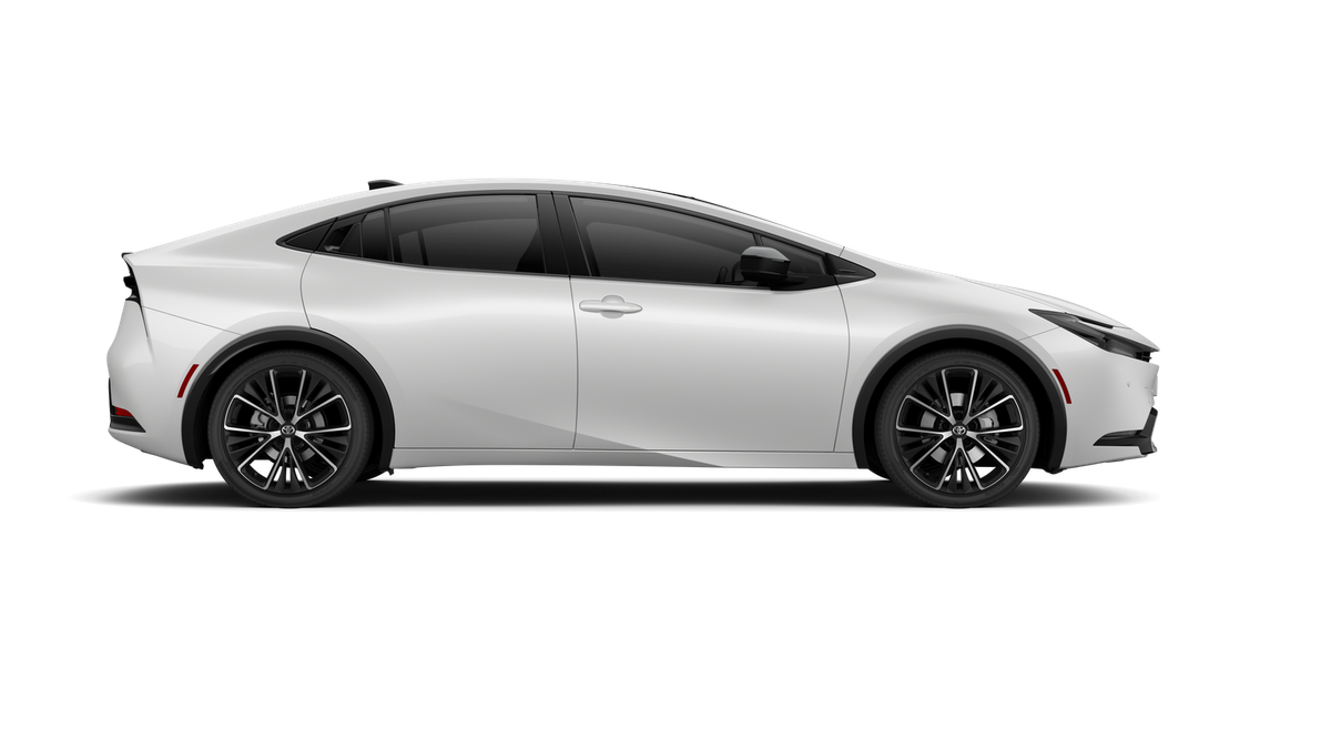 2027 Toyota Prius XLE