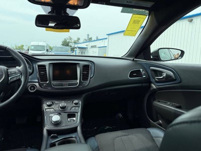 2016 Chrysler 200 S