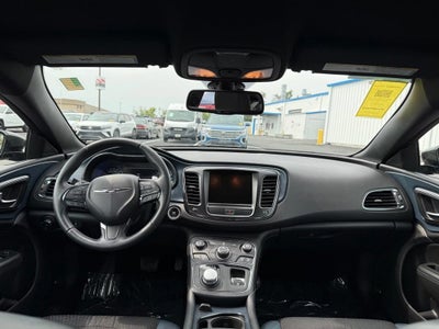 2016 Chrysler 200 S