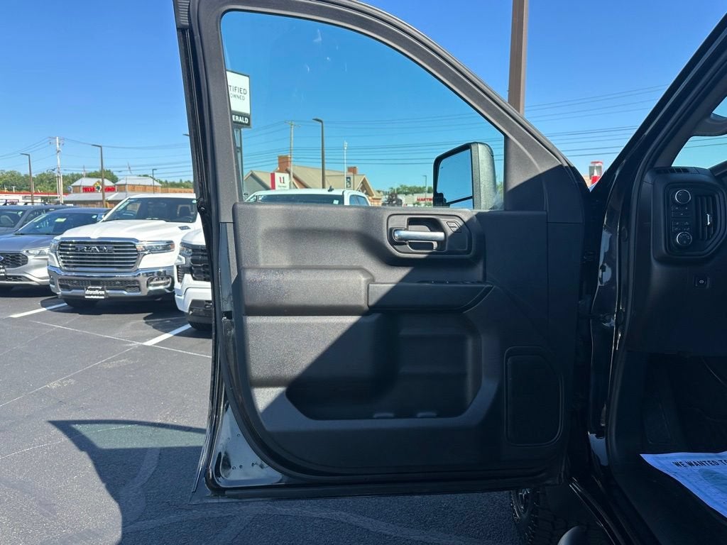 2025 Chevrolet Silverado 2500 HD Custom