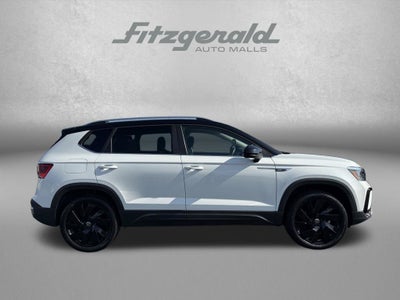 2024 Volkswagen Taos 1.5T SE