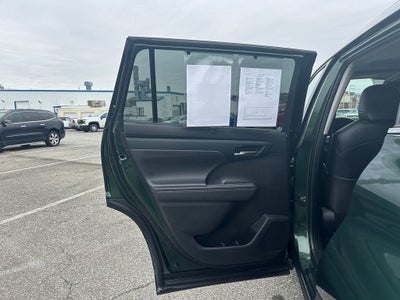 2024 Toyota Highlander XLE