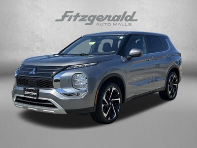 2024 Mitsubishi Outlander SE