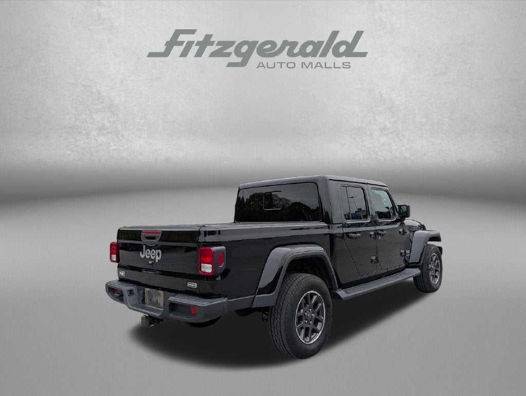 2022 Jeep Gladiator Overland