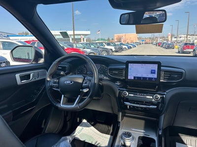 2022 Ford Explorer ST-Line