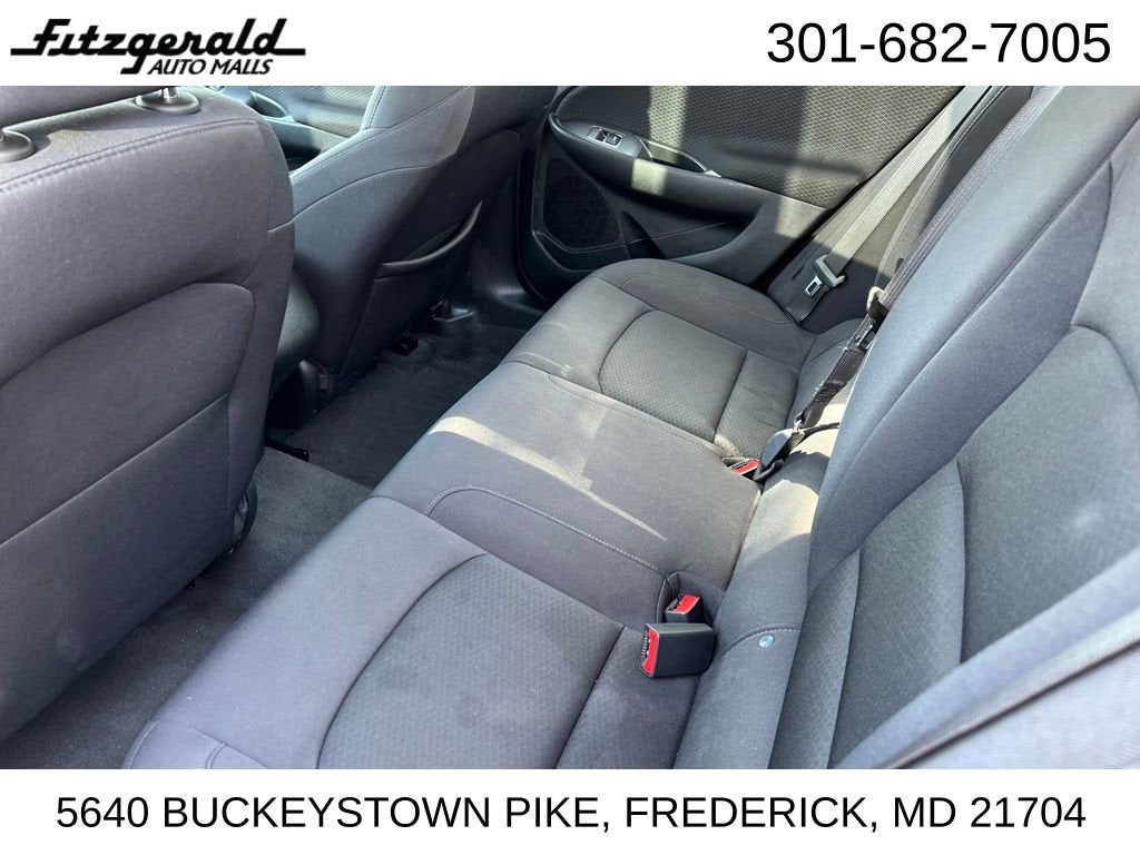 2023 Chevrolet Malibu LS