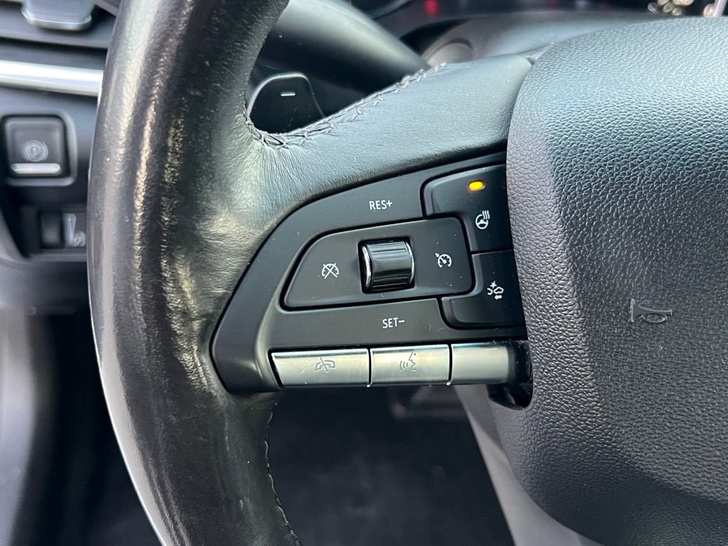 2023 Cadillac CT4 Luxury