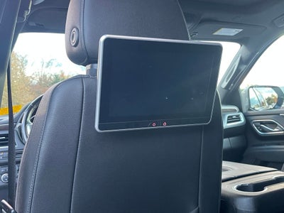 2022 Chevrolet Suburban LT