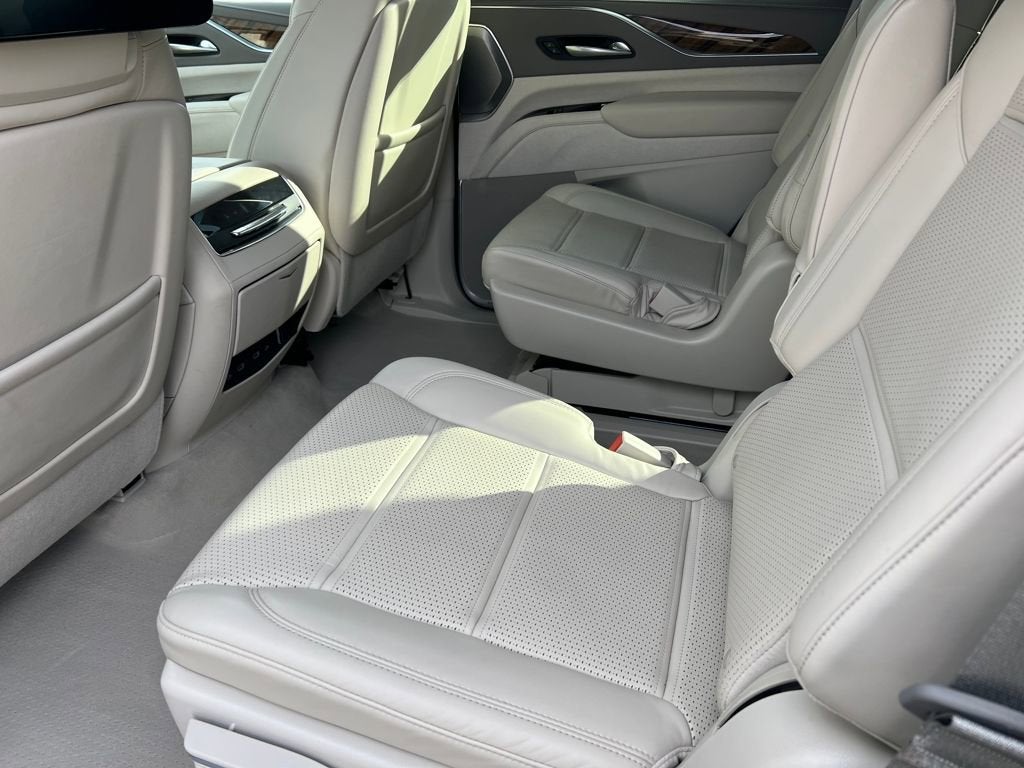 2022 Cadillac Escalade Premium Luxury Platinum