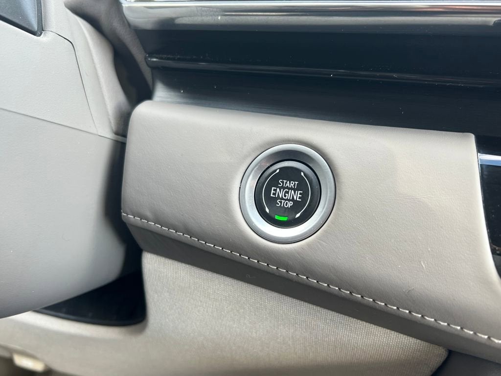 2022 Cadillac Escalade Premium Luxury Platinum